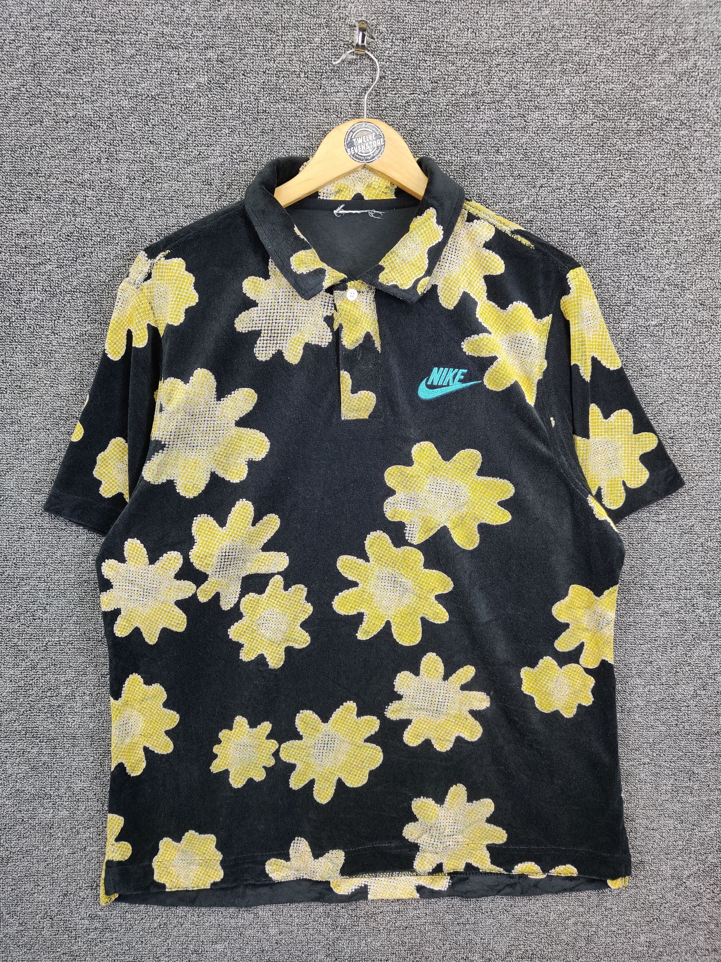 Nike Vintage Nike Floral Polo Shirt Button Ups Size US L / EU 52-54 / 3 - 1 Thumbnail