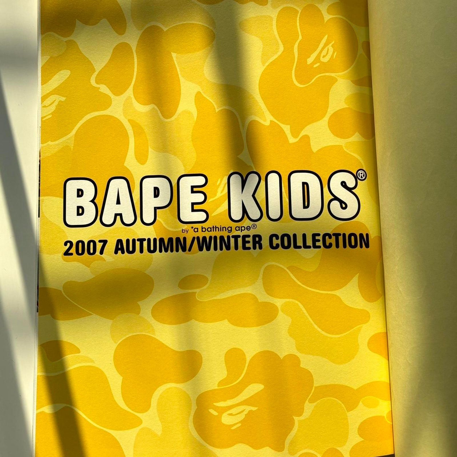 Bape × Nigo × Vintage BAPE kids A bathing Ape 2007 A/W COLLECTION magazine Size ONE SIZE - 2 Thumbnail