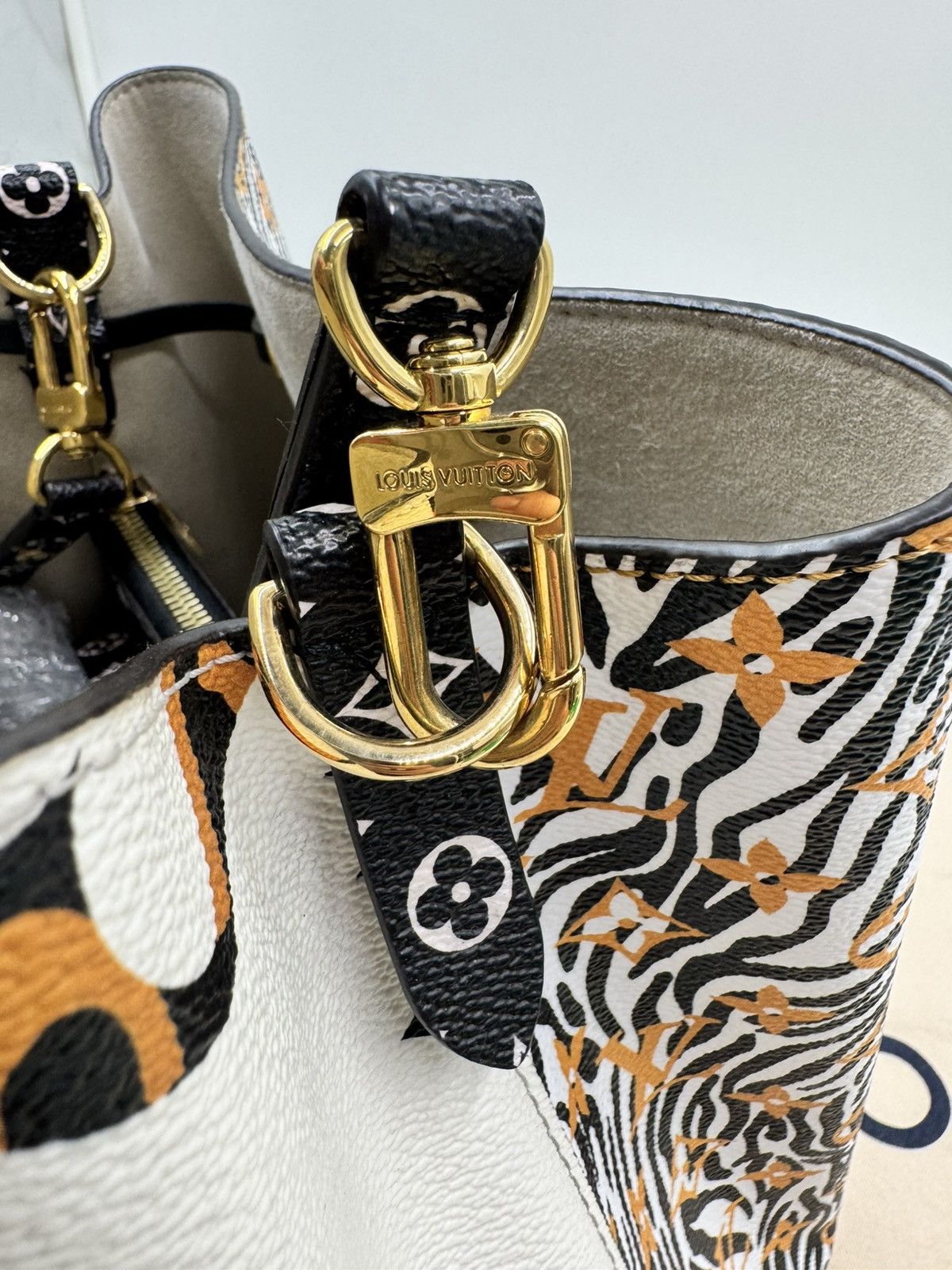 Louis Vuitton Louis Vuitton Noe Noe Monogram Giant Jungle Size 30 - 5 Thumbnail