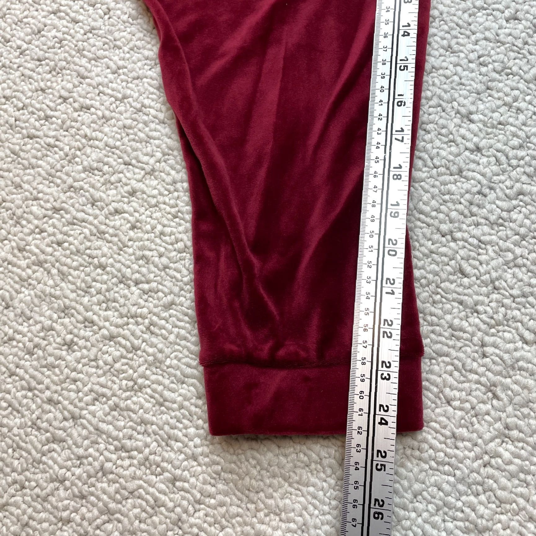Velvet Suzette Red Velvet Jogger Sweatpants Womens XL Pockets Stretch Elastic 32x24 Tapered Regular Inseam 24 in Color Red Size 40" / US 18 - 3 Thumbnail