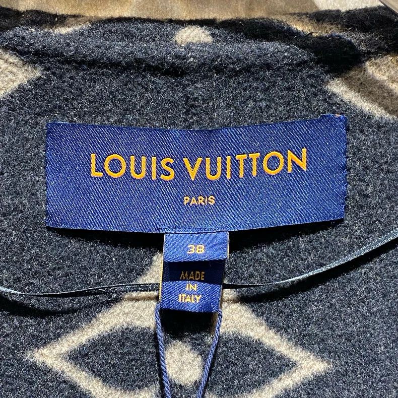 Louis Vuitton Louis Vuitton Dark milk tea big old flower full print coat Size XS / US 0-2 / IT 36-38 - 4 Thumbnail