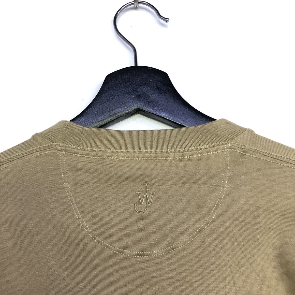 JW Anderson × Uniqlo Jwanderson Designer Collab With Uniqlo Tshirt Size US S / EU 44-46 / 1 - 7 Thumbnail