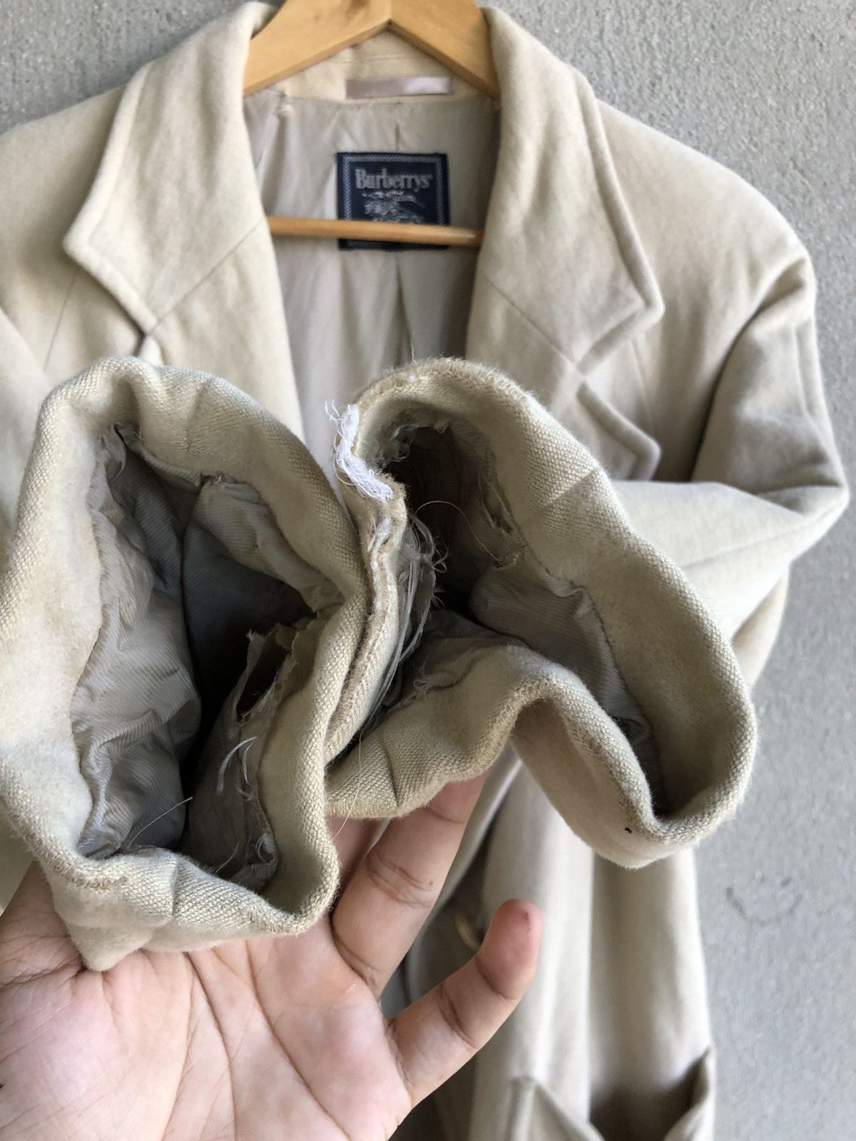 Burberry × Vintage Vintage Burberrys over coat Size M / US 6-8 / IT 42-44 - 6 Thumbnail