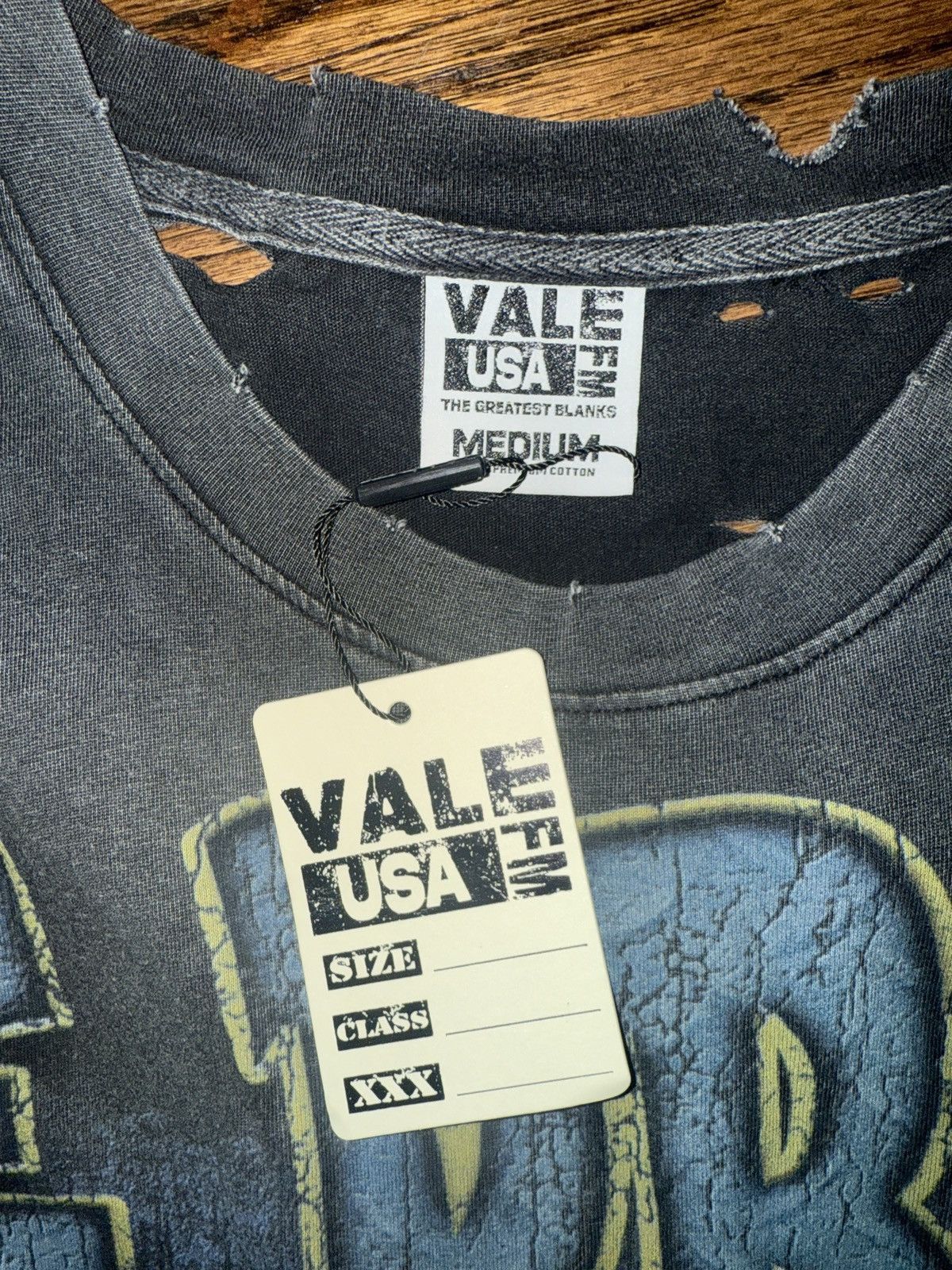 Vale Vale Guard Dog Big Tee Size US M / EU 48-50 / 2 - 4 Thumbnail