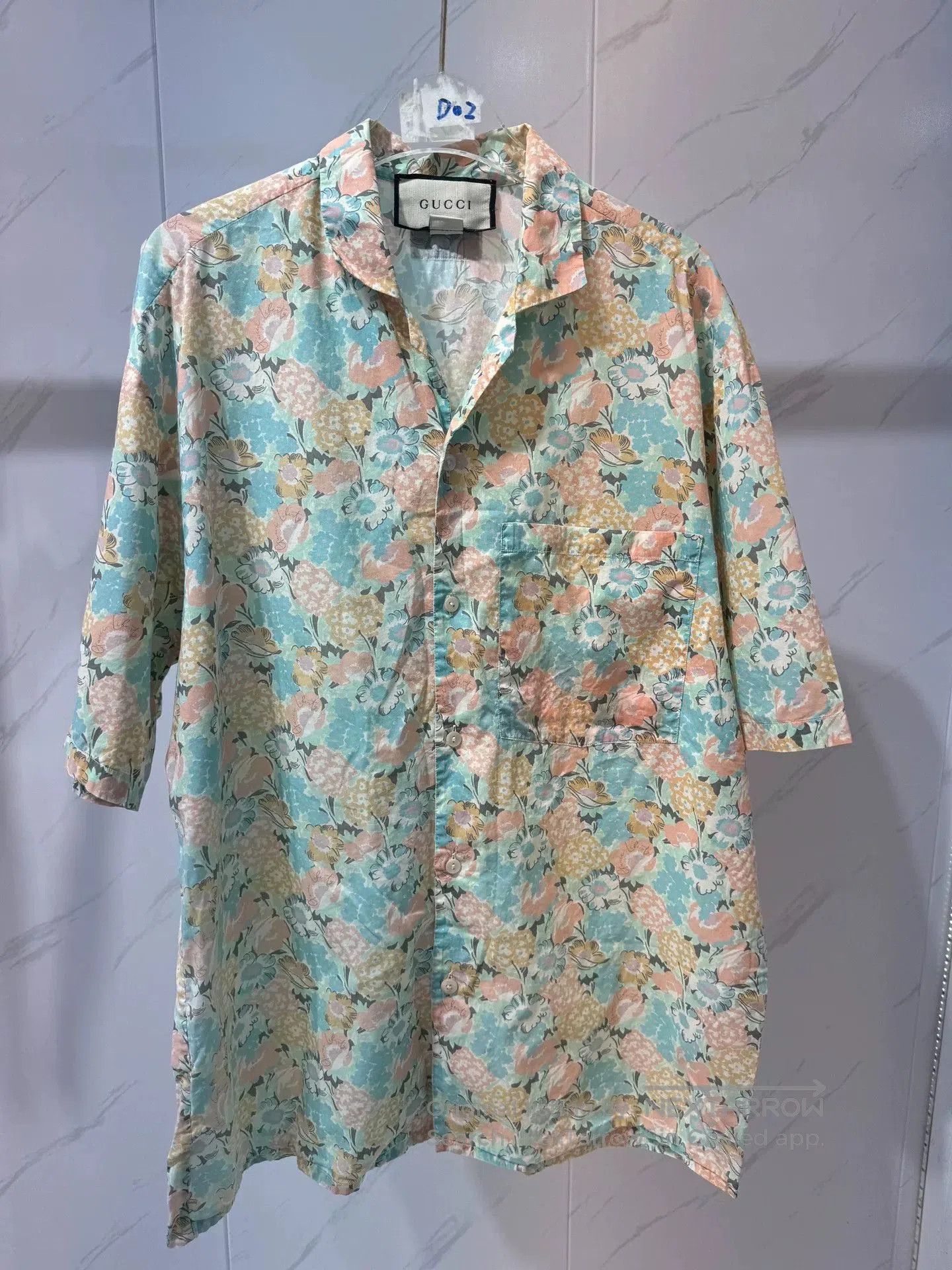 Gucci Gucci Blue All-Over Print Short Shirt. Size US M / EU 48-50 / 2 - 1 Thumbnail