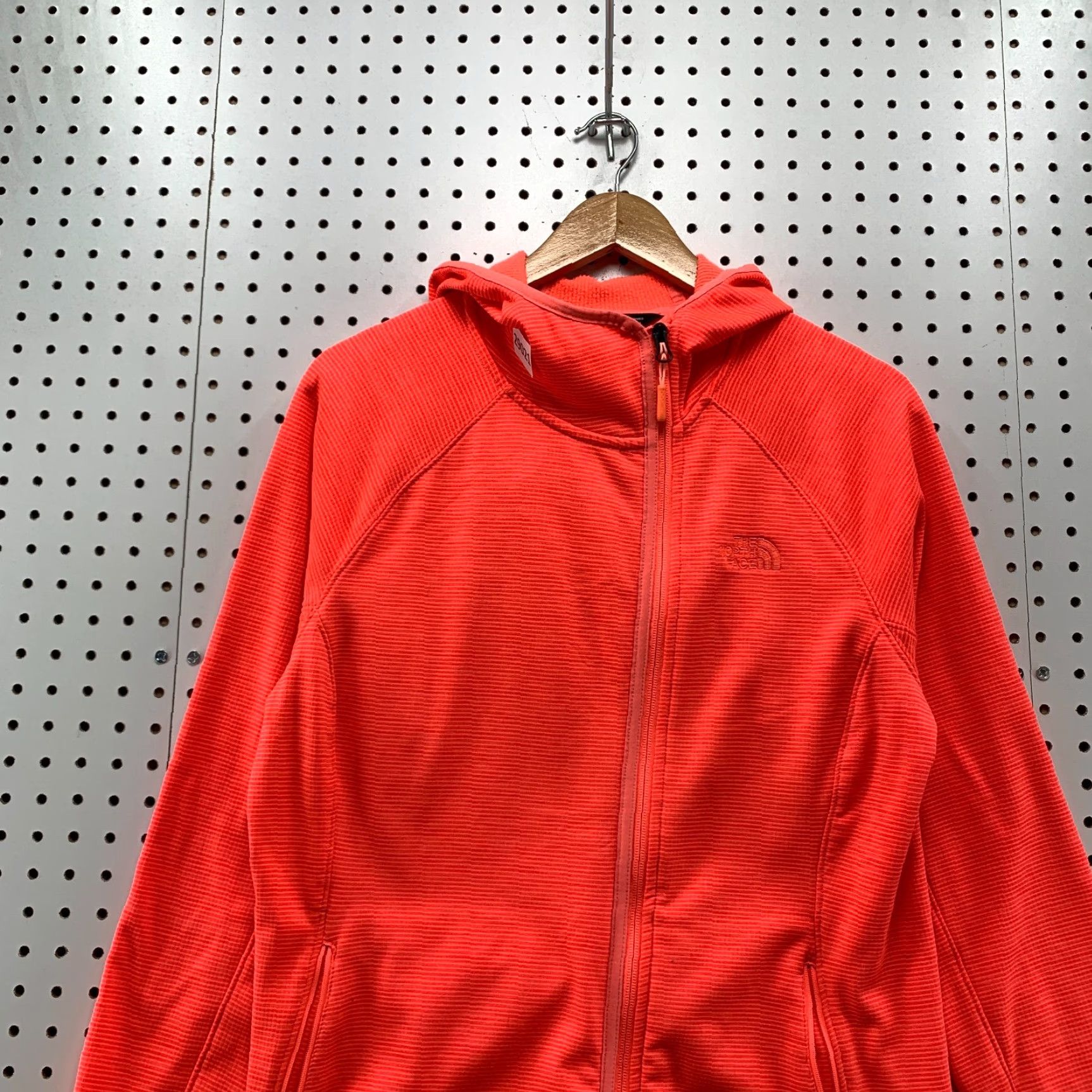 The North Face VINTAGE The North Face Active Hooded Jacket Womens Large Pink Orange Full Zip & 20.5x27.5 Size L / US 10 / IT 46 - 2 Thumbnail