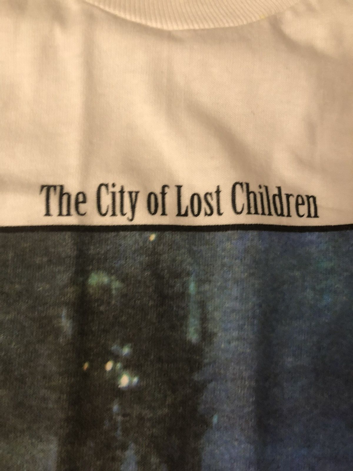 Vintage Rare vintage 1995 City of Lost Children French movie tee Size US XL / EU 56 / 4 - 5 Thumbnail