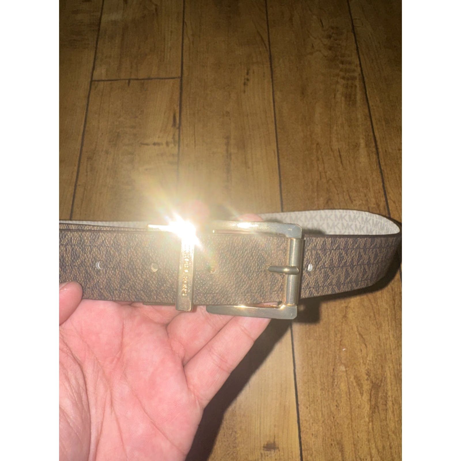 Michael Kors VINTAGE Michael Kors Reversible Belt Brown & White Gold Buckle Size 34 MK Logo Designer Size ONE SIZE - 2 Thumbnail