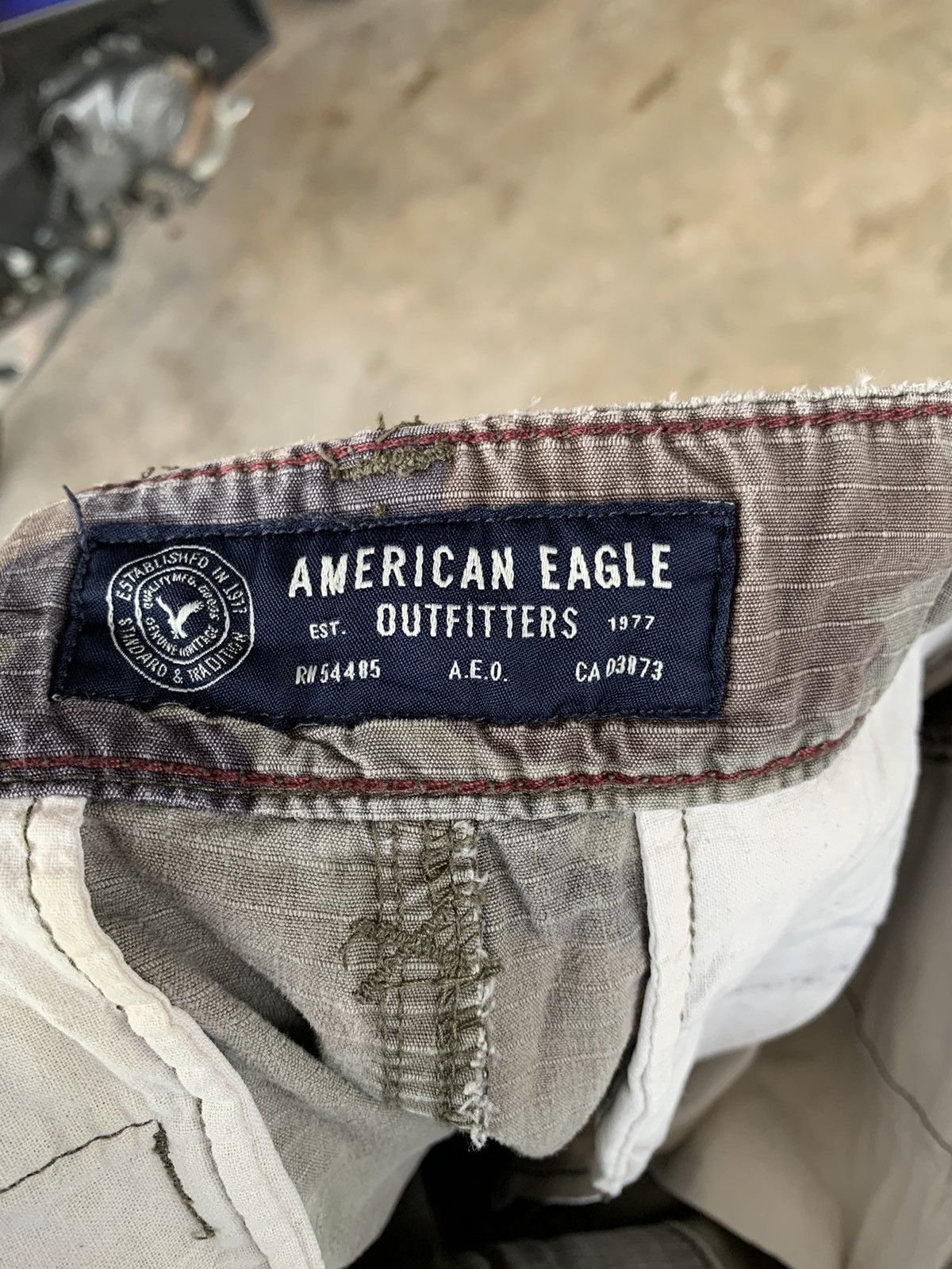 American Eagle Outfitters 🔊 American Eagle Longboard Camo Cargo Short Pants Size US 33 - 8 Thumbnail