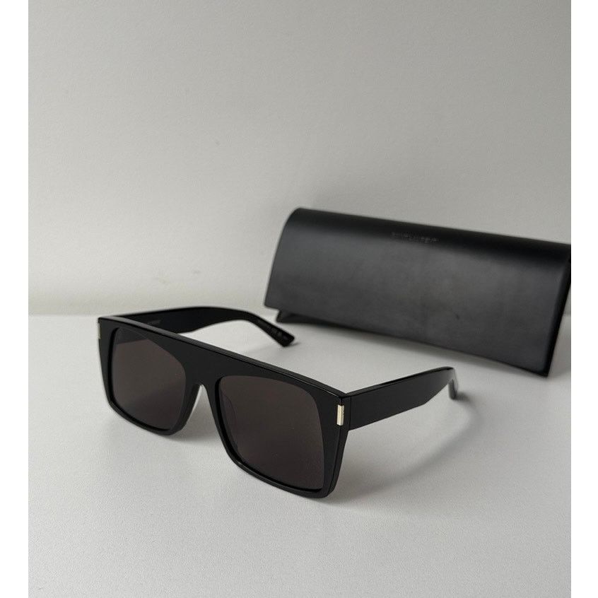 Saint Laurent Paris NEW Saint Laurent SL651 Vitti Oversized Sunglasses in Black Size ONE SIZE - 1 Thumbnail