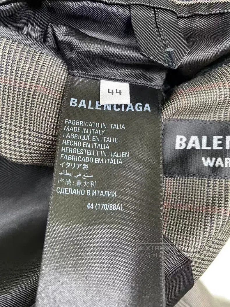 Balenciaga Balenciaga Men's Sleeve Logo Blazer. Size US XXL / EU 58 / 5 - 6 Thumbnail