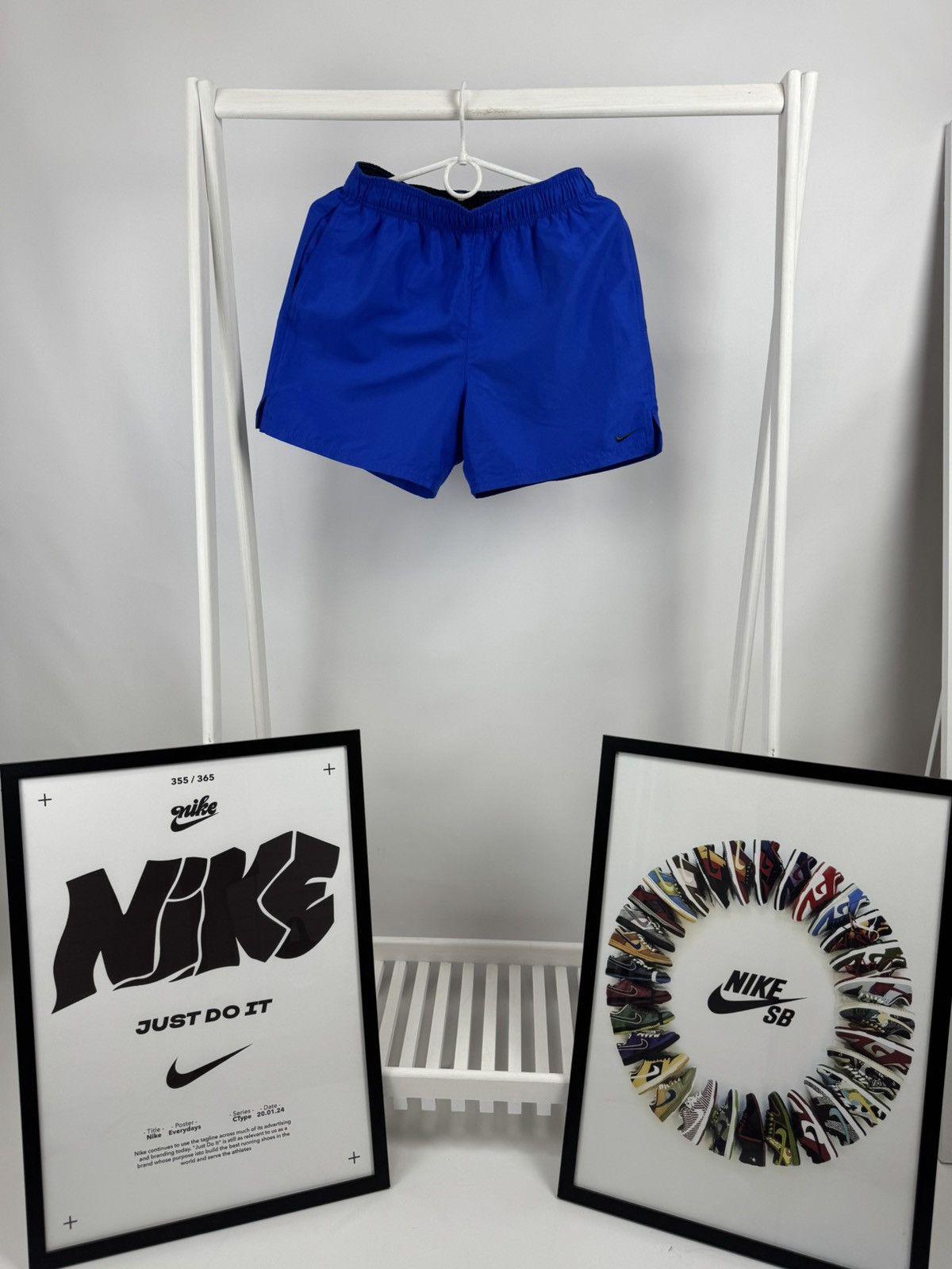 Nike Nike S size Blue Shorts Size US 30 / EU 46 - 1 Thumbnail