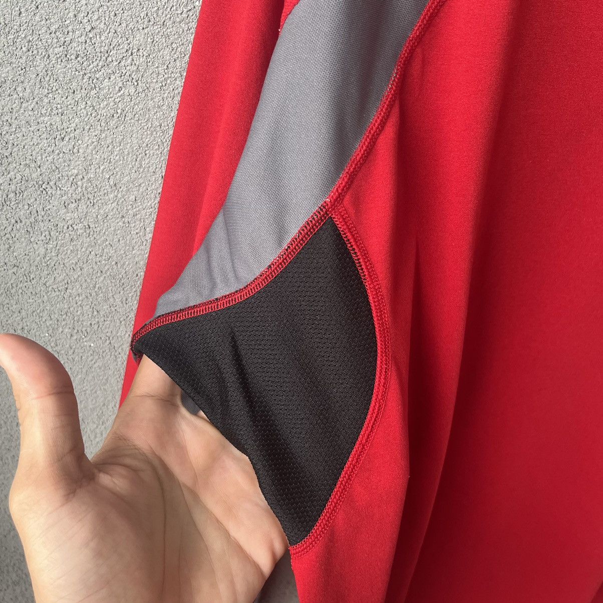 Nike Vintage Nike Centre Swoosh Long Sleeve Jersey Size US L / EU 52-54 / 3 - 4 Thumbnail