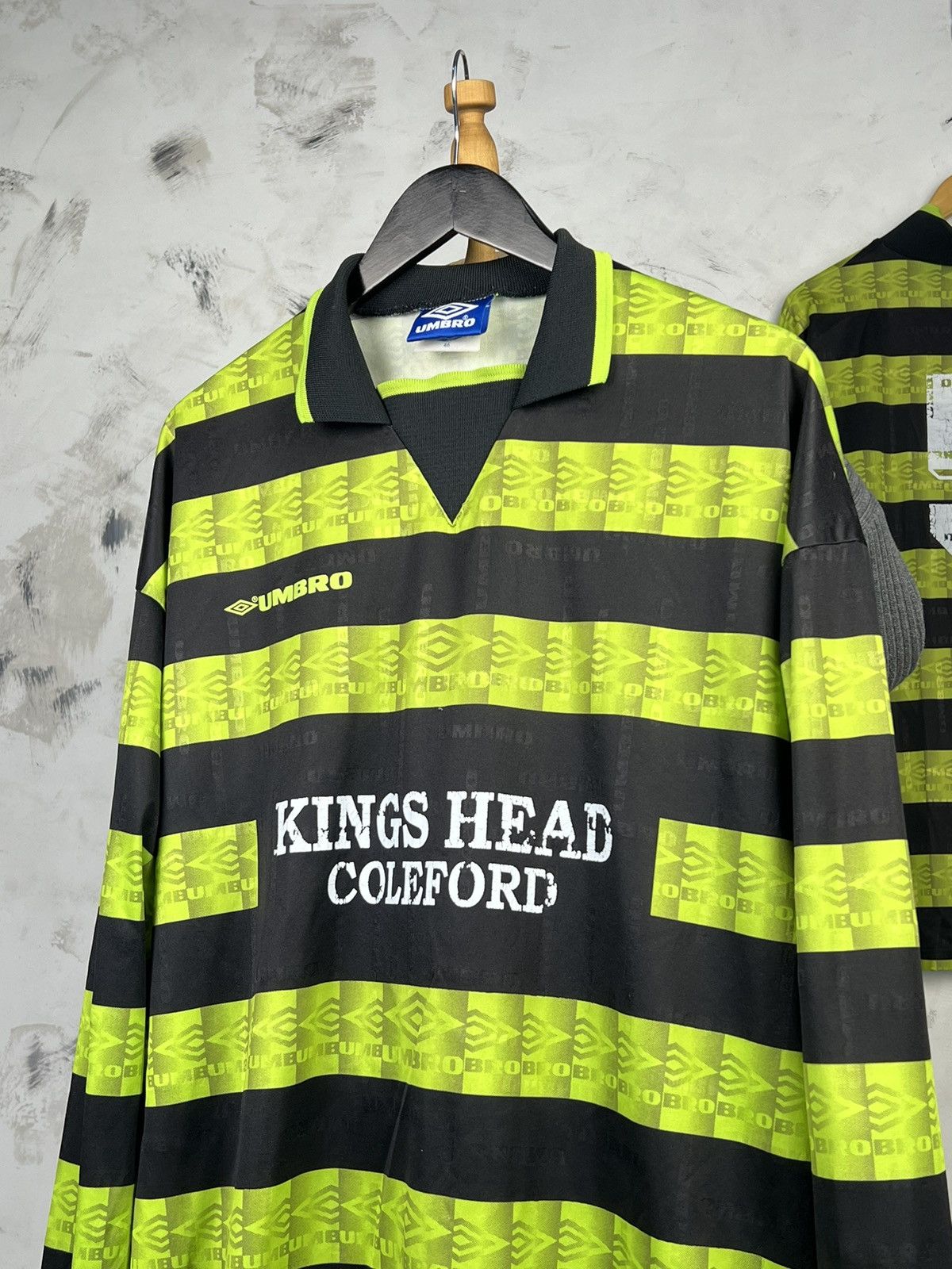 Umbro Umbro Jersey 7 Kings Head Colford Long Sleeve Shirt Size XL Size US XL / EU 56 / 4 - 2 Thumbnail