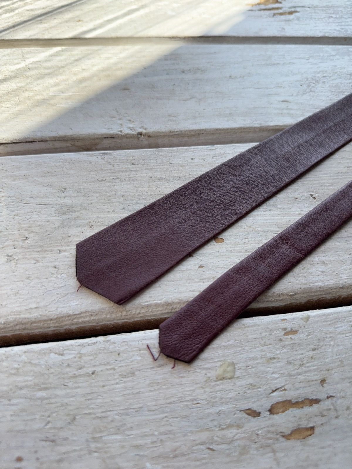 Genuine Leather Retro Vintage Burgundy Leather Tie 90s Western Biker Style Size ONE SIZE - 2 Thumbnail