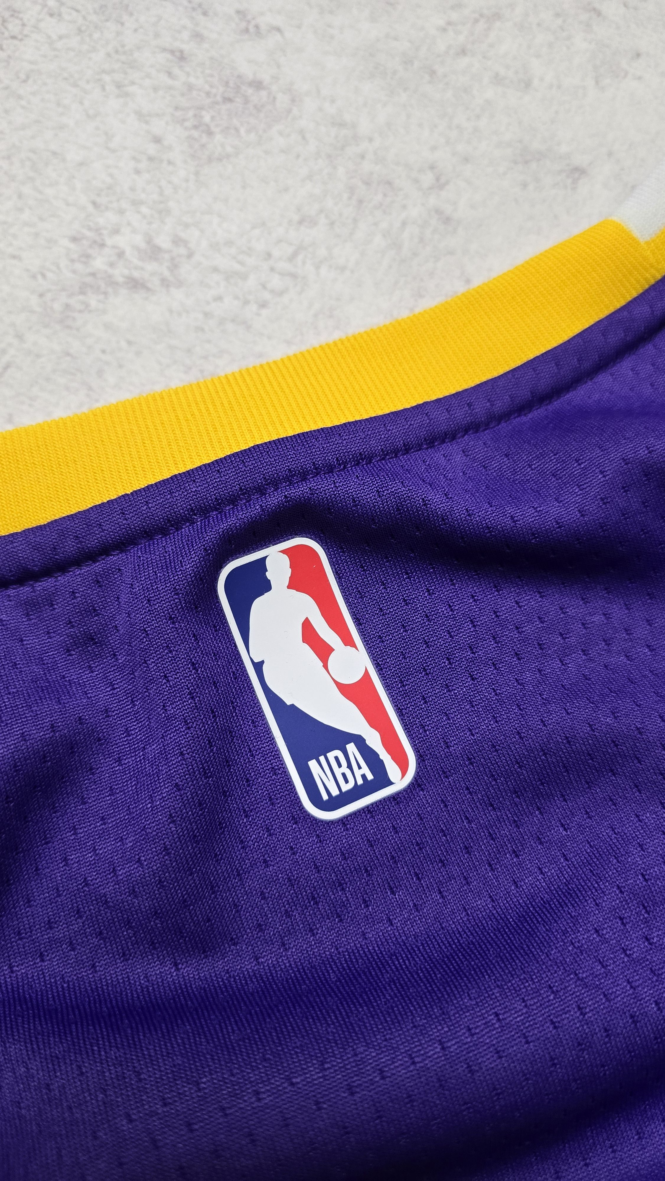 Nike Nike Los Angeles Lakers Swingman Jersey NBA Dri-FIT Size US M / EU 48-50 / 2 - 4 Thumbnail