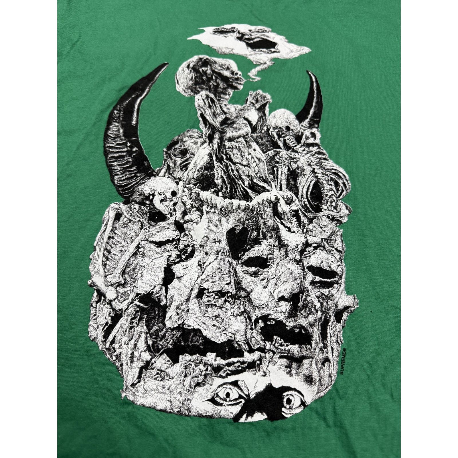Supreme Supreme green Mutant Tee Used Large Size US L / EU 52-54 / 3 - 2 Thumbnail