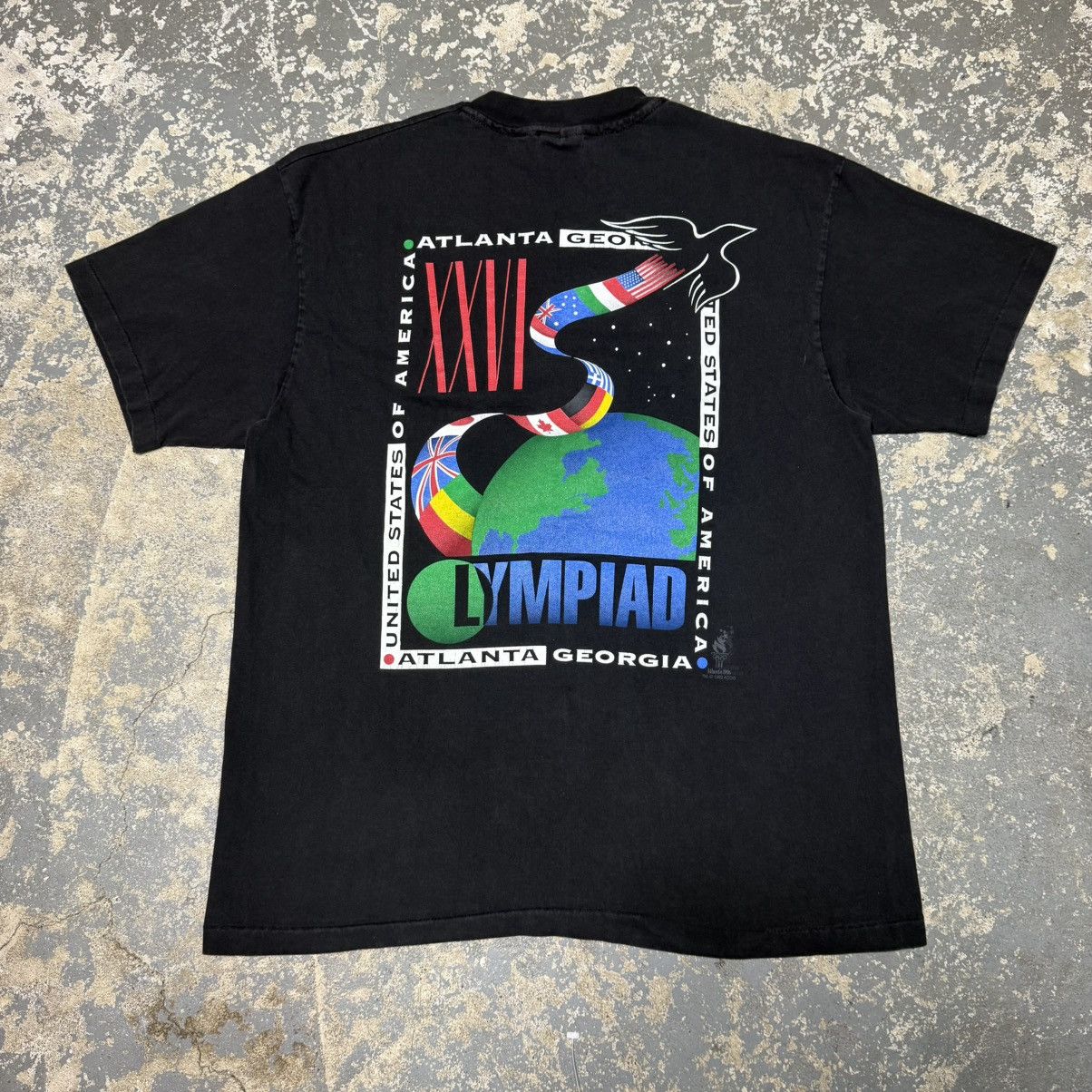 USA Olympics Vintage Atlanta Olympics Black 1996 Tshirt Size US L / EU 52-54 / 3 - 1 Thumbnail