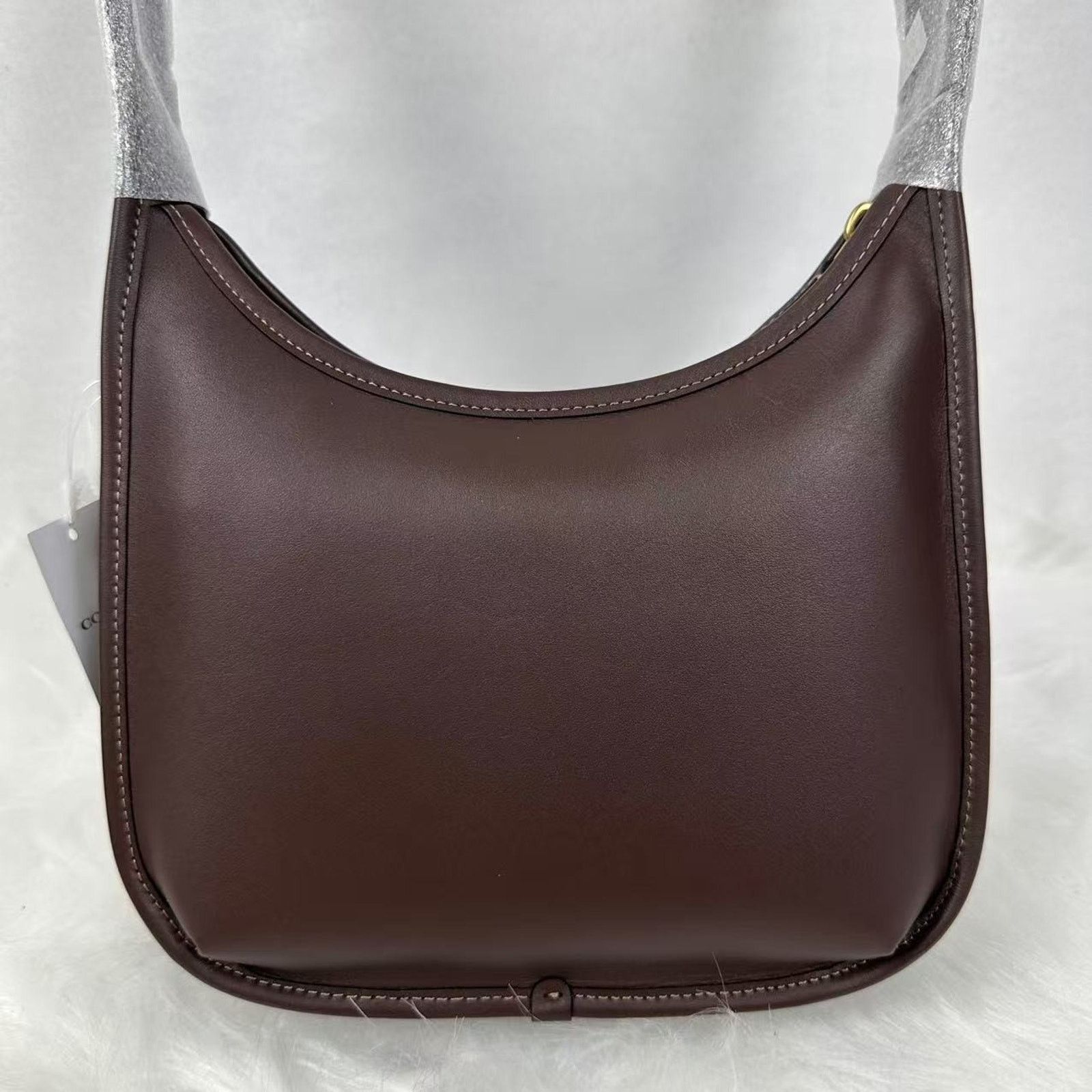 Coach Coach Curve Zip Bag Shoulder Bag In Leather/Gold/Maple CAF11 Size ONE SIZE - 4 Thumbnail