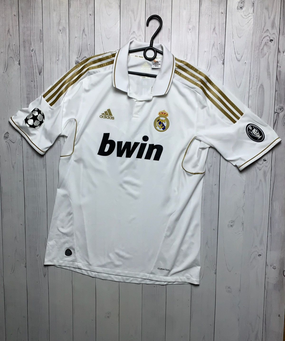 Vintage Vintage adidas Real Madrid soccer jersey 16 Canales M Size US M / EU 48-50 / 2 - 1 Thumbnail