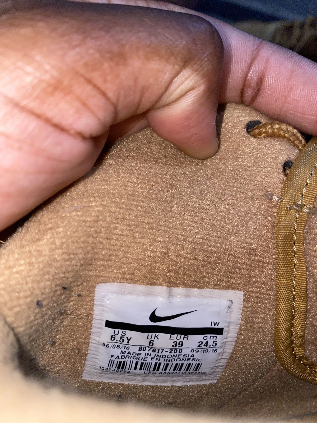 Nike AIR FORCE 1 HIGH LV8 WHEAT Size US 6.5 / EU 39-40 - 8 Thumbnail