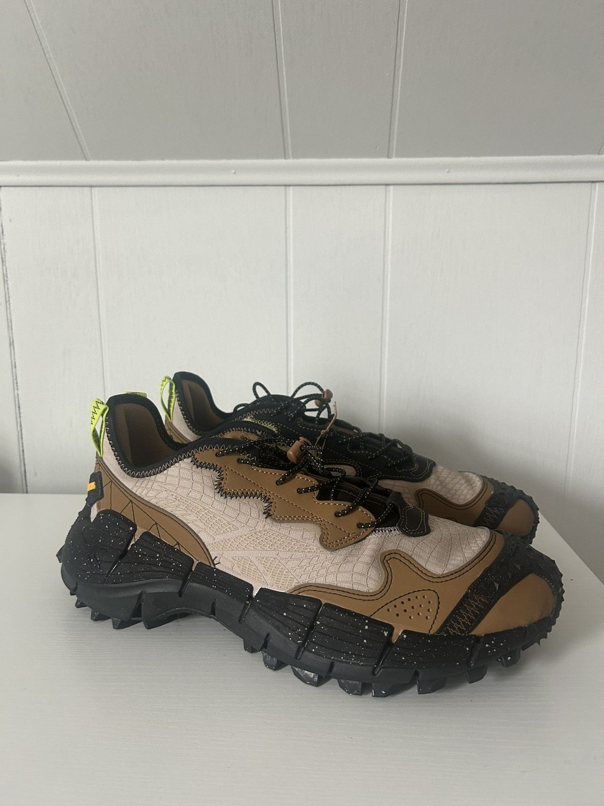 Reebok Reebok Zig Kinetica II Edge Vibram Size US 10.5 / EU 43-44 - 1 Thumbnail