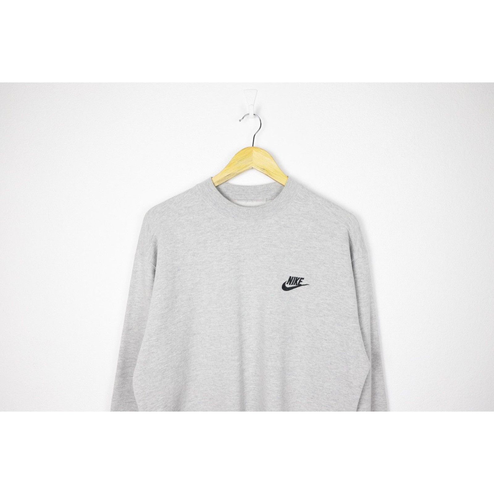 Nike × Vintage Vintage Nike Swoosh Logo Basic Crew Sweatshirt Size US S / EU 44-46 / 1 - 2 Thumbnail
