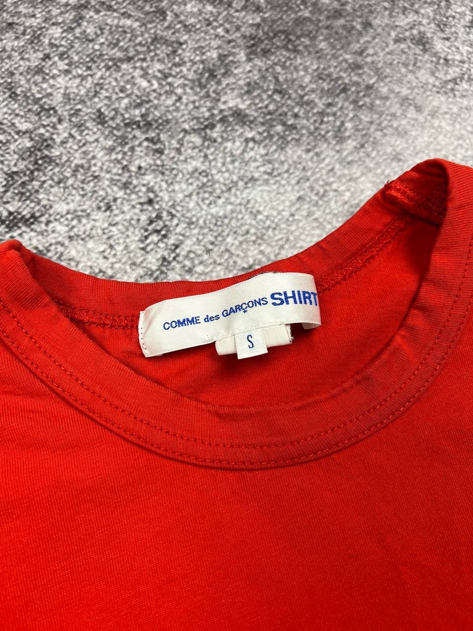 Comme des Garcons SHIRT Comme des Garcons SHIRT T-Shirt Size US S / EU 44-46 / 1 - 8 Thumbnail
