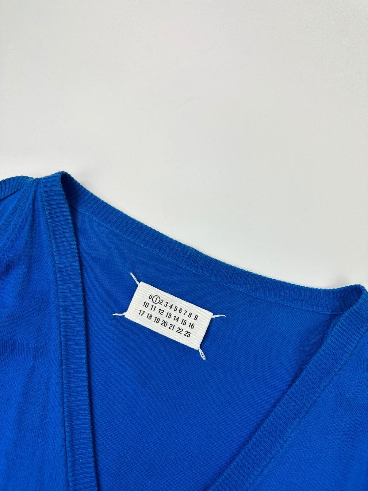 Maison Margiela Martin Margiela Line1 SS09 Electric Blue Cardigan Shoulder Size US M / EU 48-50 / 2 - 2 Thumbnail