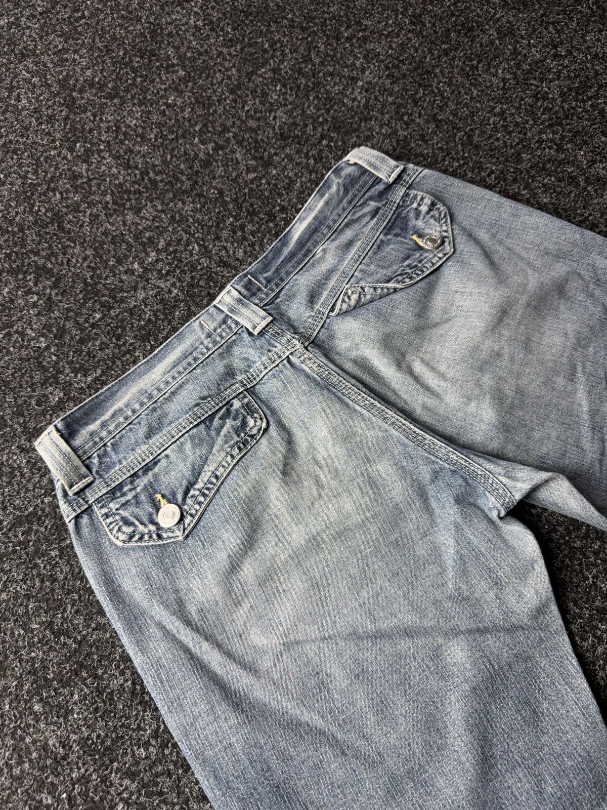 United Colors Of Benetton Retro 90s Benetton Y2K zip pocket wide leg denim jeans 28 Size 30" / US 8 / IT 44 - 16 Thumbnail