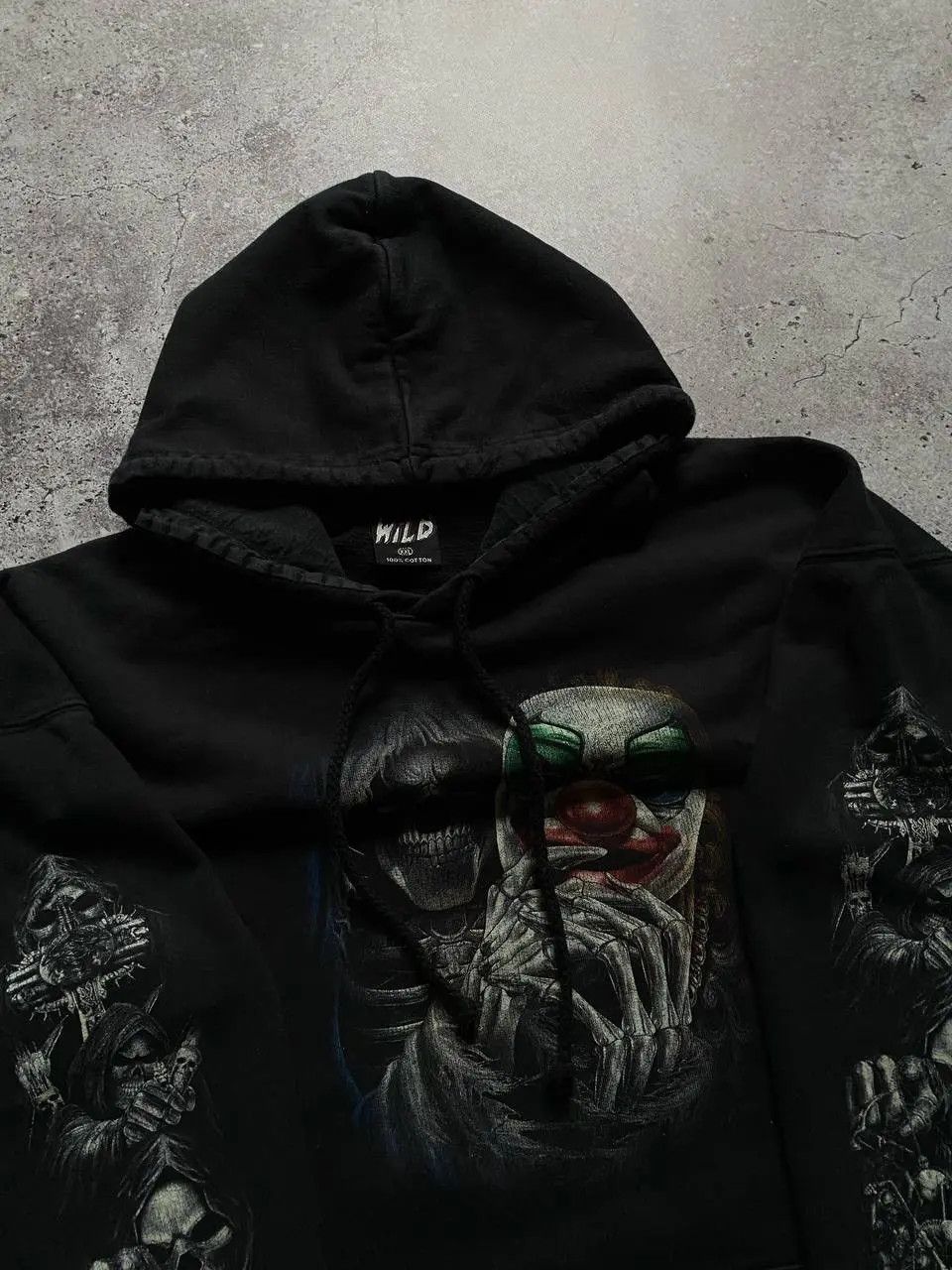 Japanese Brand VINTAGE 90s JOKER SKELETON BAGGY BOXY FADED HOODIE Size US L / EU 52-54 / 3 - 9 Thumbnail