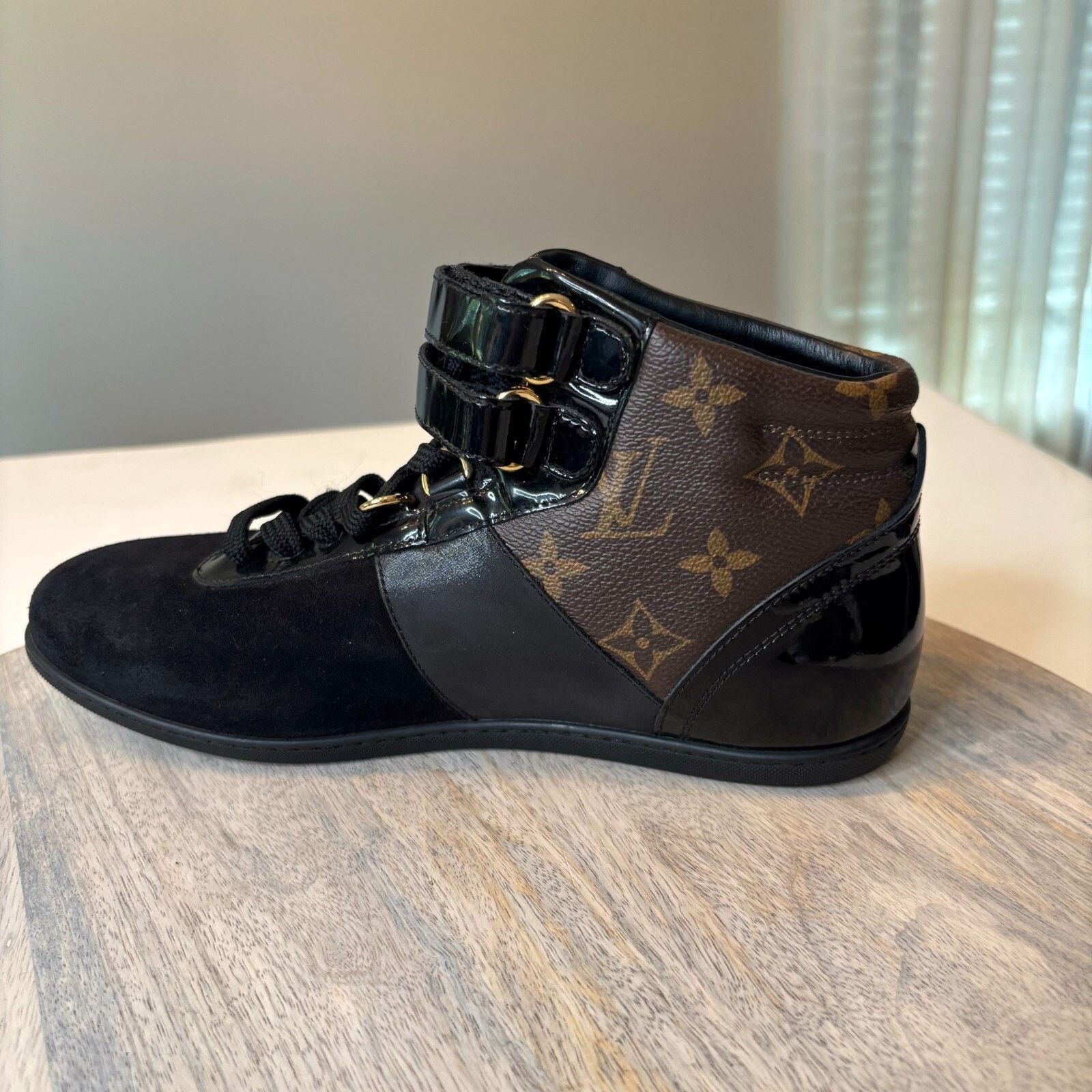 Louis Vuitton Louis Vuitton Black Monogram High Top Sneakers Size 7.5 Size US 7.5 / IT 37.5 - 5 Thumbnail