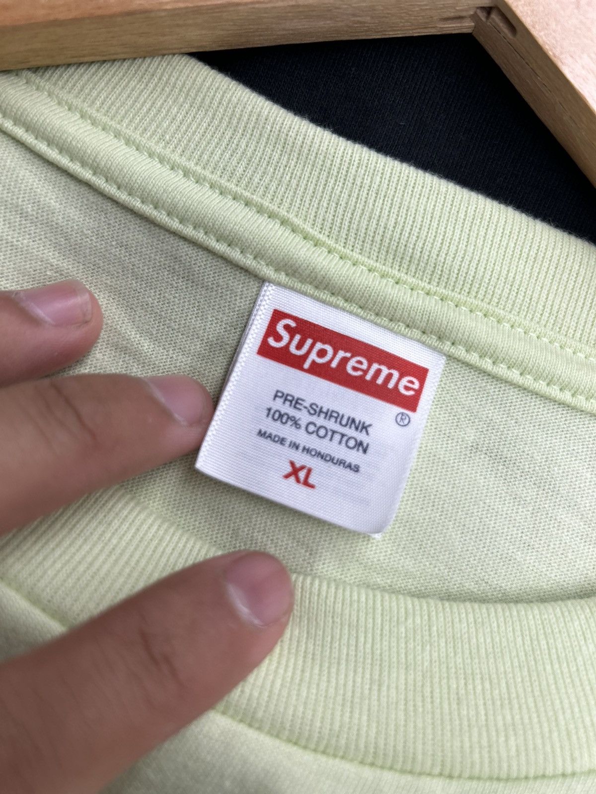 Supreme Supreme DRUGS T-shirt Size US XL / EU 56 / 4 - 4 Thumbnail