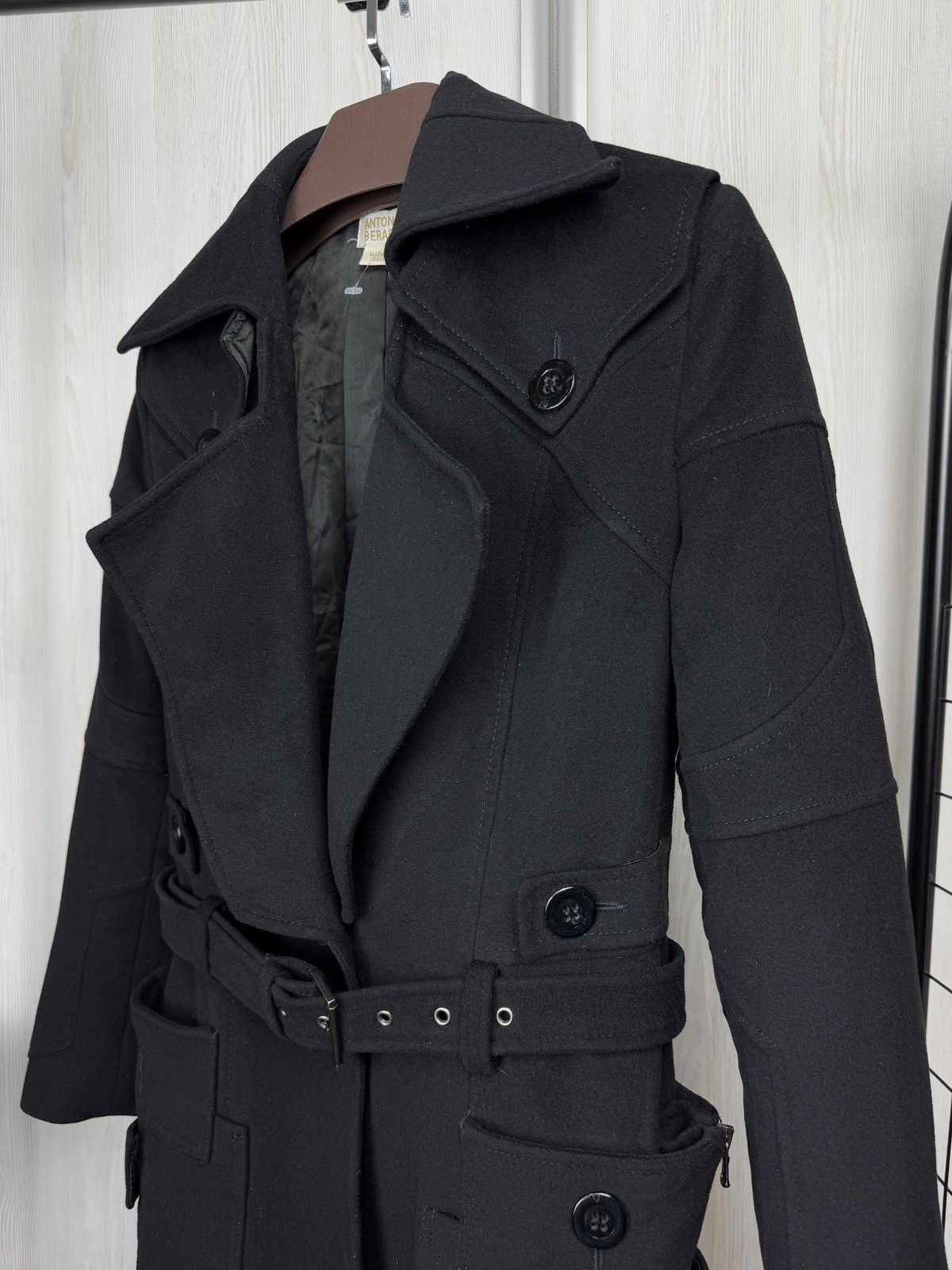 Antonio Berardi Antonio Berardi Virgin Wool Black long asymmetrical coat 40 Size S / US 4 / IT 40 - 5 Thumbnail