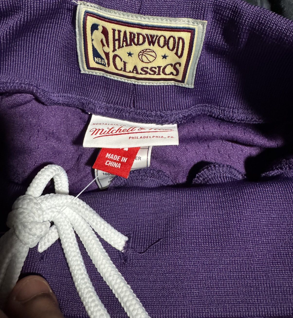 Mitchell & Ness Los Angeles Lakers Mitchell & Ness Retro Shorts Size US 31 - 2 Thumbnail