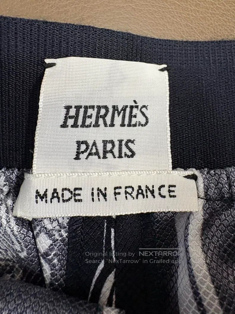 Hermes Hermes Black and White Iron Lock Horse Saddle Print Wide L Size 42" / US 20 - 3 Thumbnail
