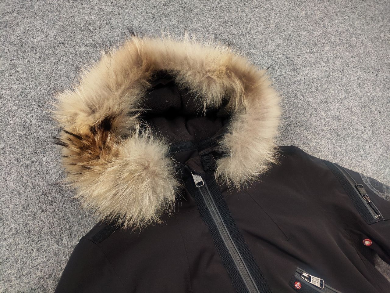Napapijri Napapijri taped seams Expedition Seams Ski Winter Fur Jacket Size XS / US 0-2 / IT 36-38 - 9 Thumbnail