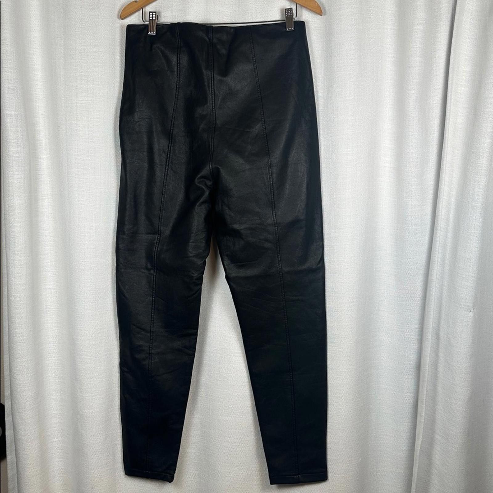 New Look New Look Curves sz 14 Black faux leather Cozy Lined Size 36" / US 14 / IT 50 - 5 Thumbnail