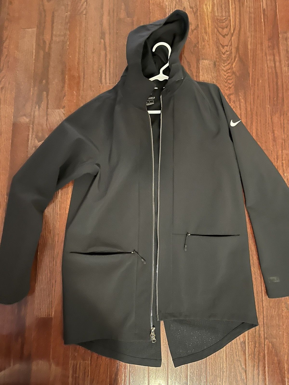 Nike Nike water repellent resistant Shield hooded jacket Size US S / EU 44-46 / 1 - 4 Thumbnail