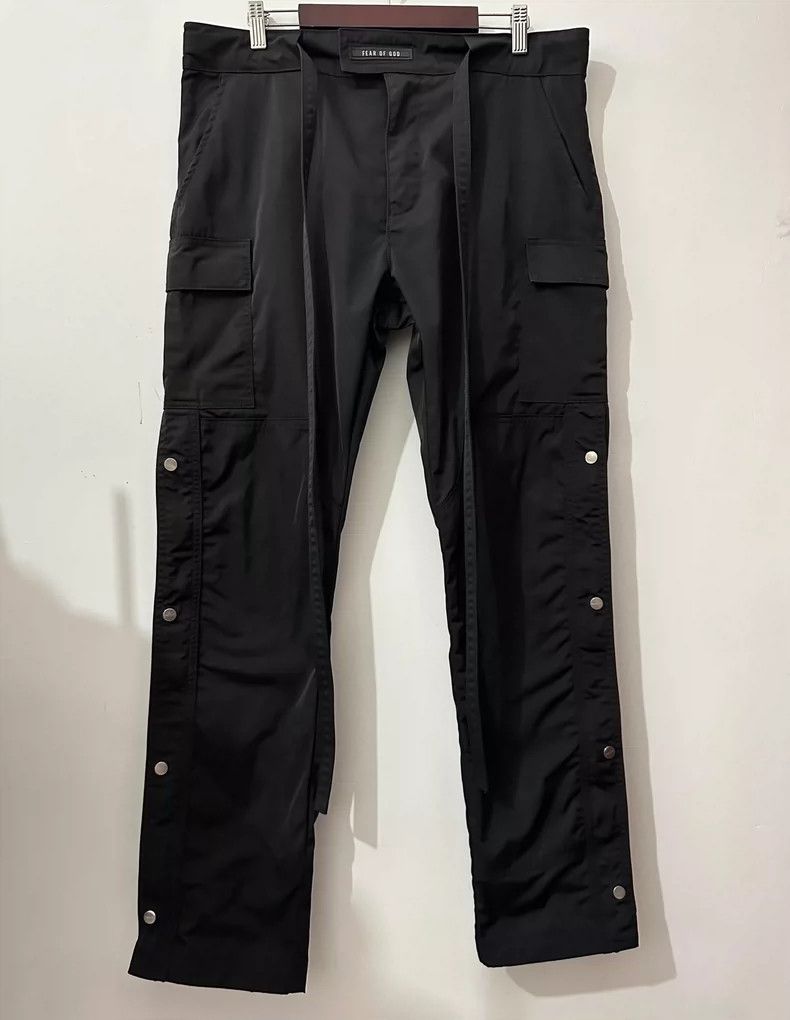 Fear of God Fear of God Nylon buttoned cargo pants Size US 32 / EU 48 - 1 Thumbnail