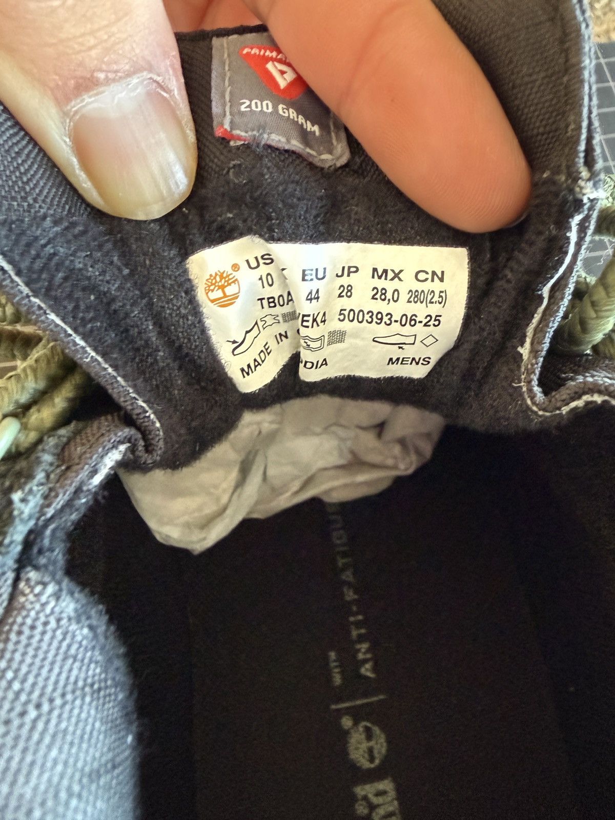 Undefeated Undefeated x Timberland Field Boot Goretex Black Suede 10M Size US 10 / EU 43 - 5 Thumbnail