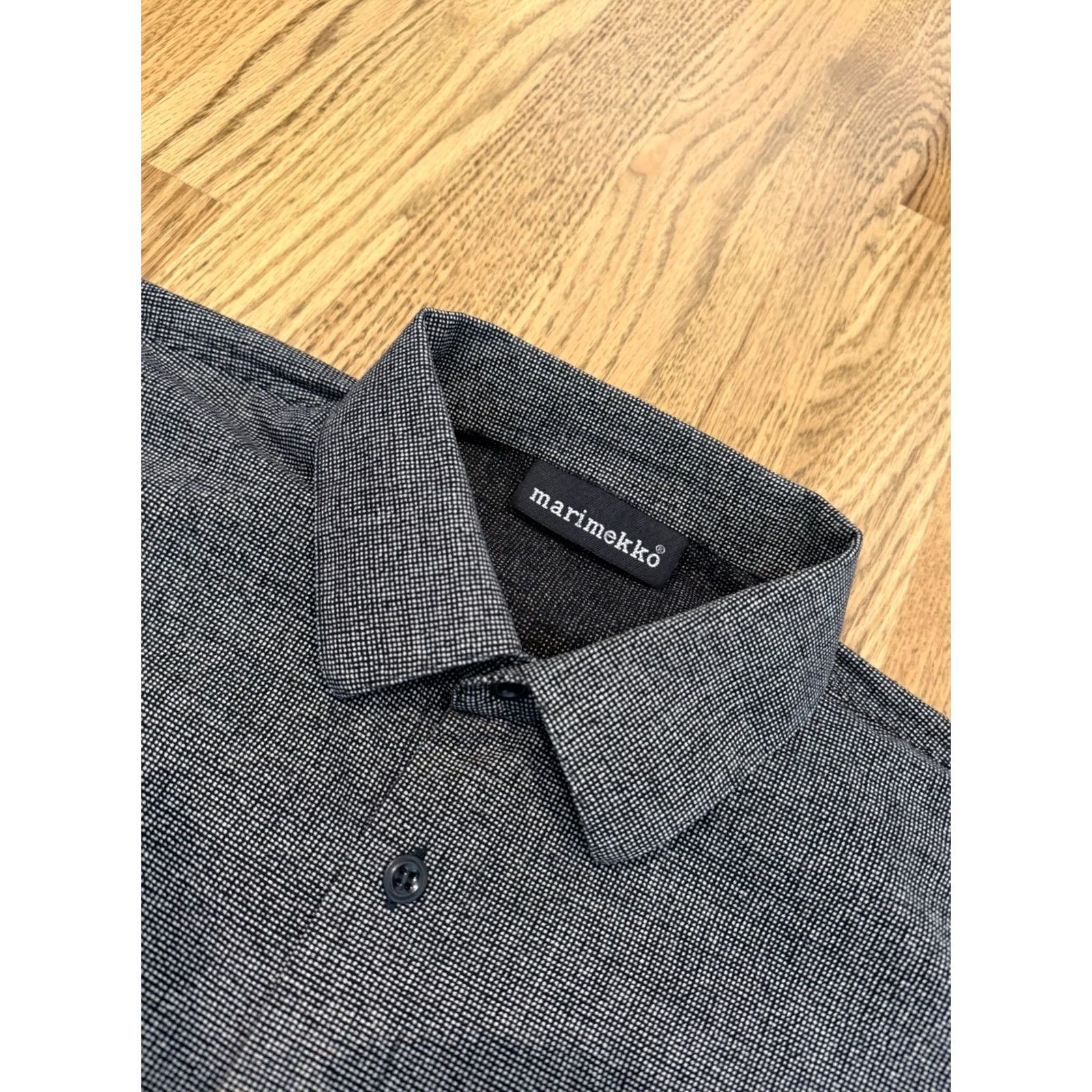 Marimekko Marimekko Button-Up Shirt Men’s Size M Long Sleeve Dot Print Casual Button-Up Shirt Men’s Multicolor Cotton Woven Collar Spread Size US M / EU 48-50 / 2 - 5 Thumbnail