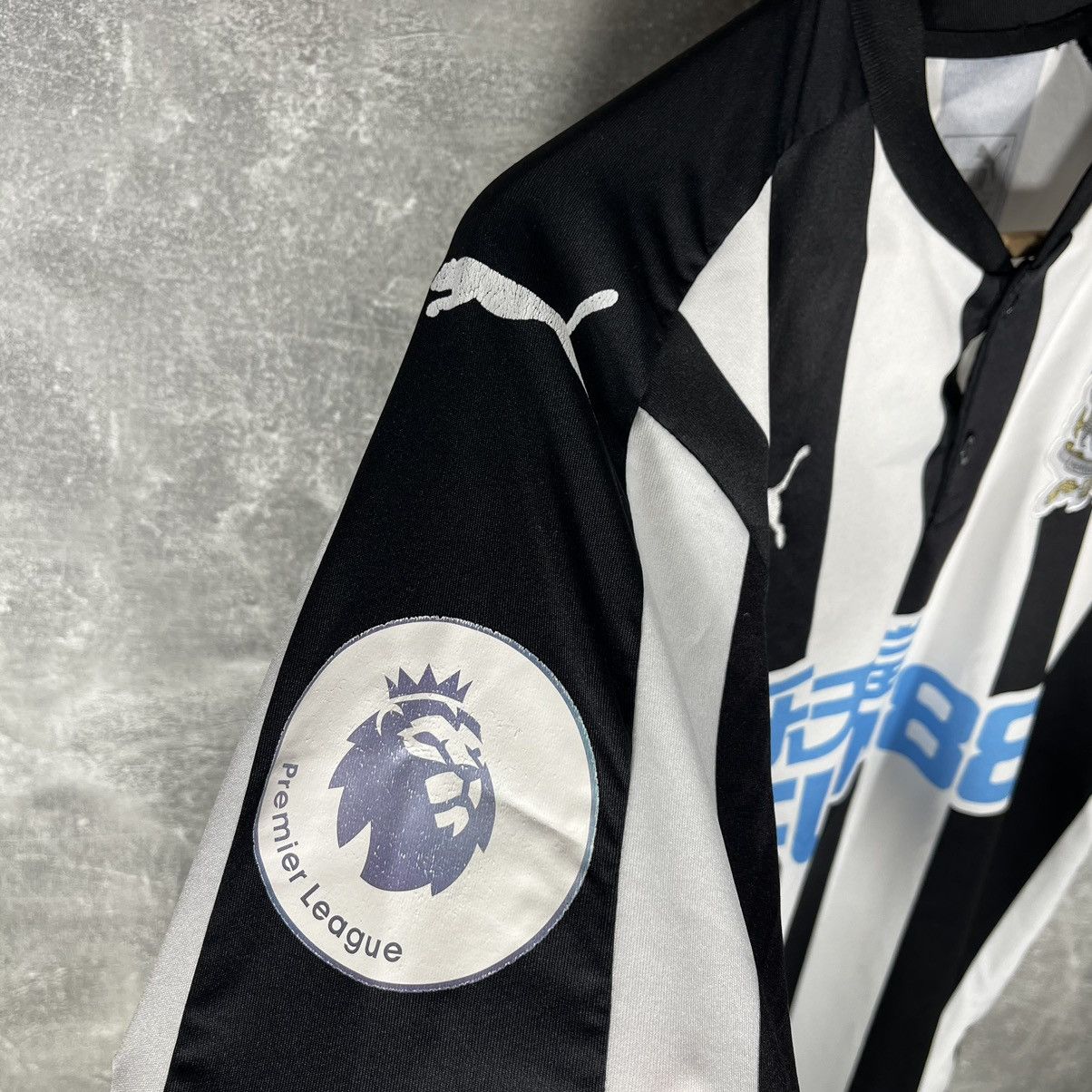 Puma Puma Newcastle Football Soccer Jersey T-shirt Tee Size US S / EU 44-46 / 1 - 6 Thumbnail
