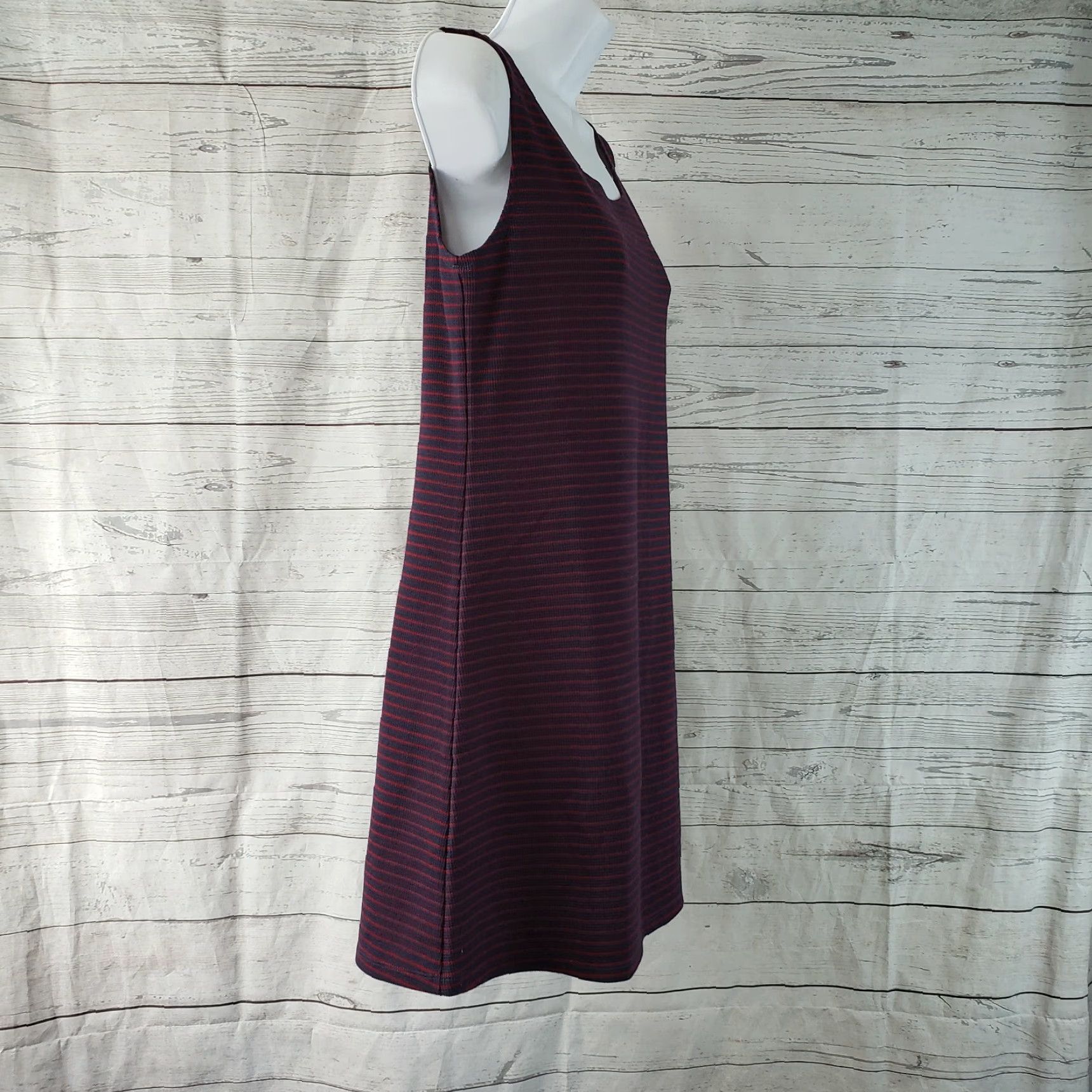 Vintage LOGO by Lori Goldstein Womens Tunic Tank Top Sz S Small Red Blue Striped Shirt Sleeveless Casual Coverage Womens Size S / US 4 / IT 40 - 3 Thumbnail