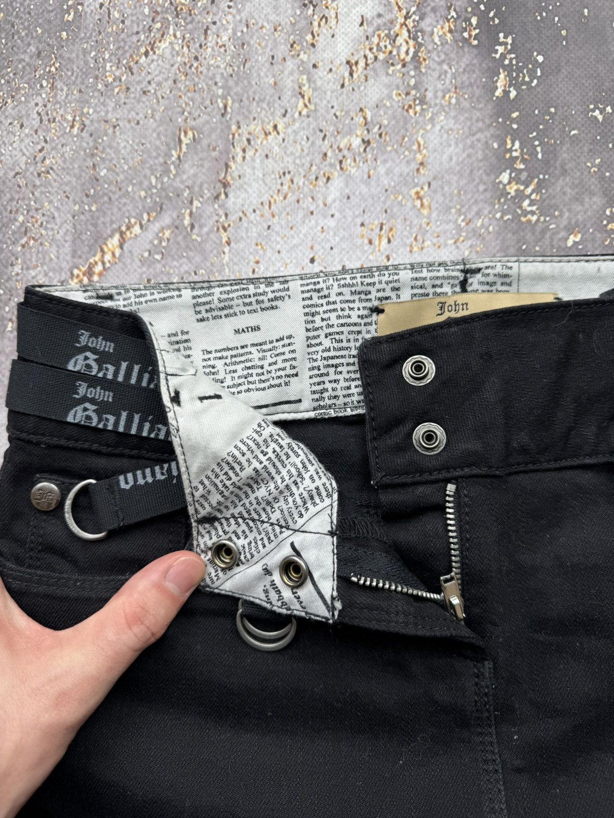 John Galliano × Vintage John Galliano Double Belted Vintage Mini Skirt Size 32" / US 10 / IT 46 - 4 Thumbnail