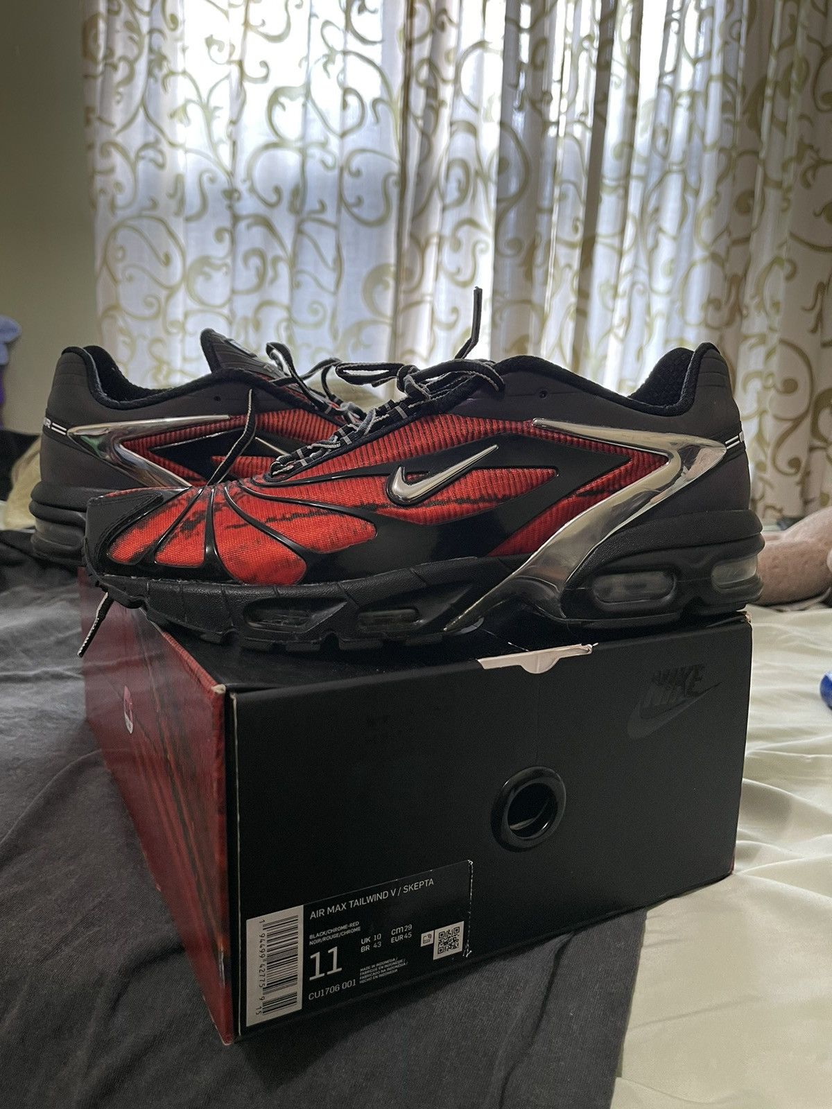 Nike Air Max Tailwind Skepta Bloody Chrome