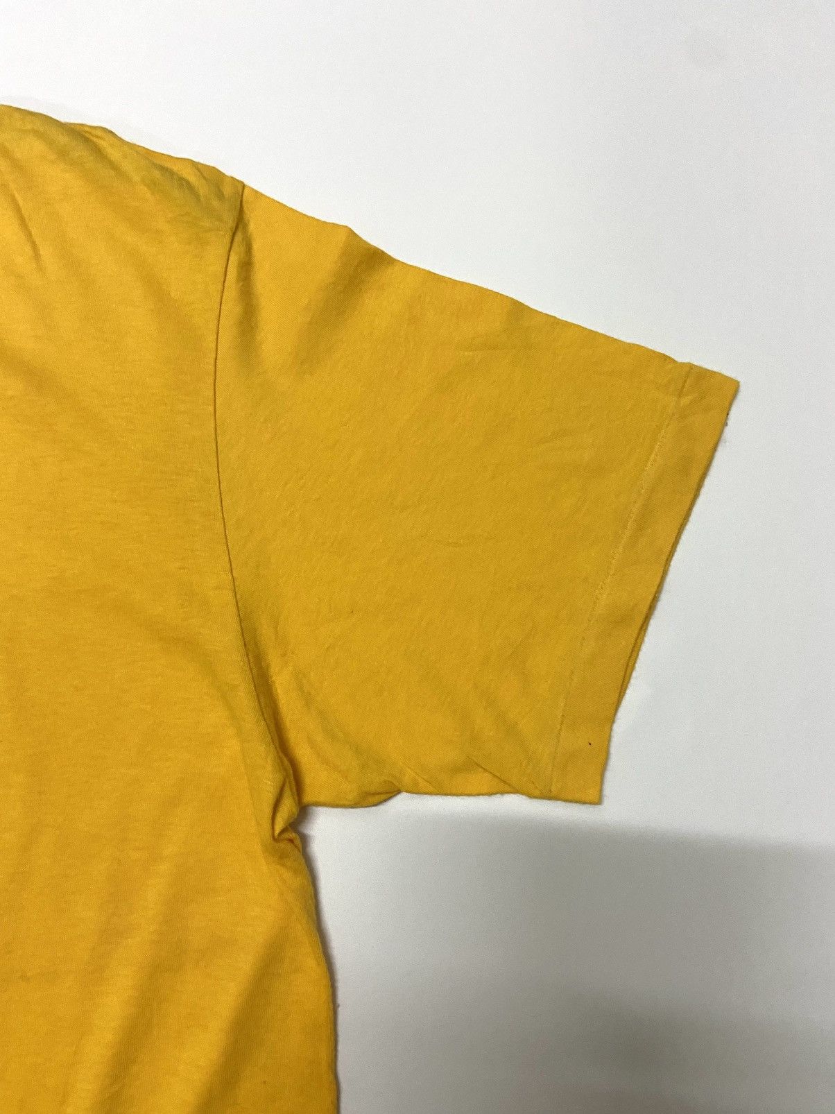 Vintage VINTAGE GIANNI VALENTINO TEE Size US M / EU 48-50 / 2 - 10 Thumbnail