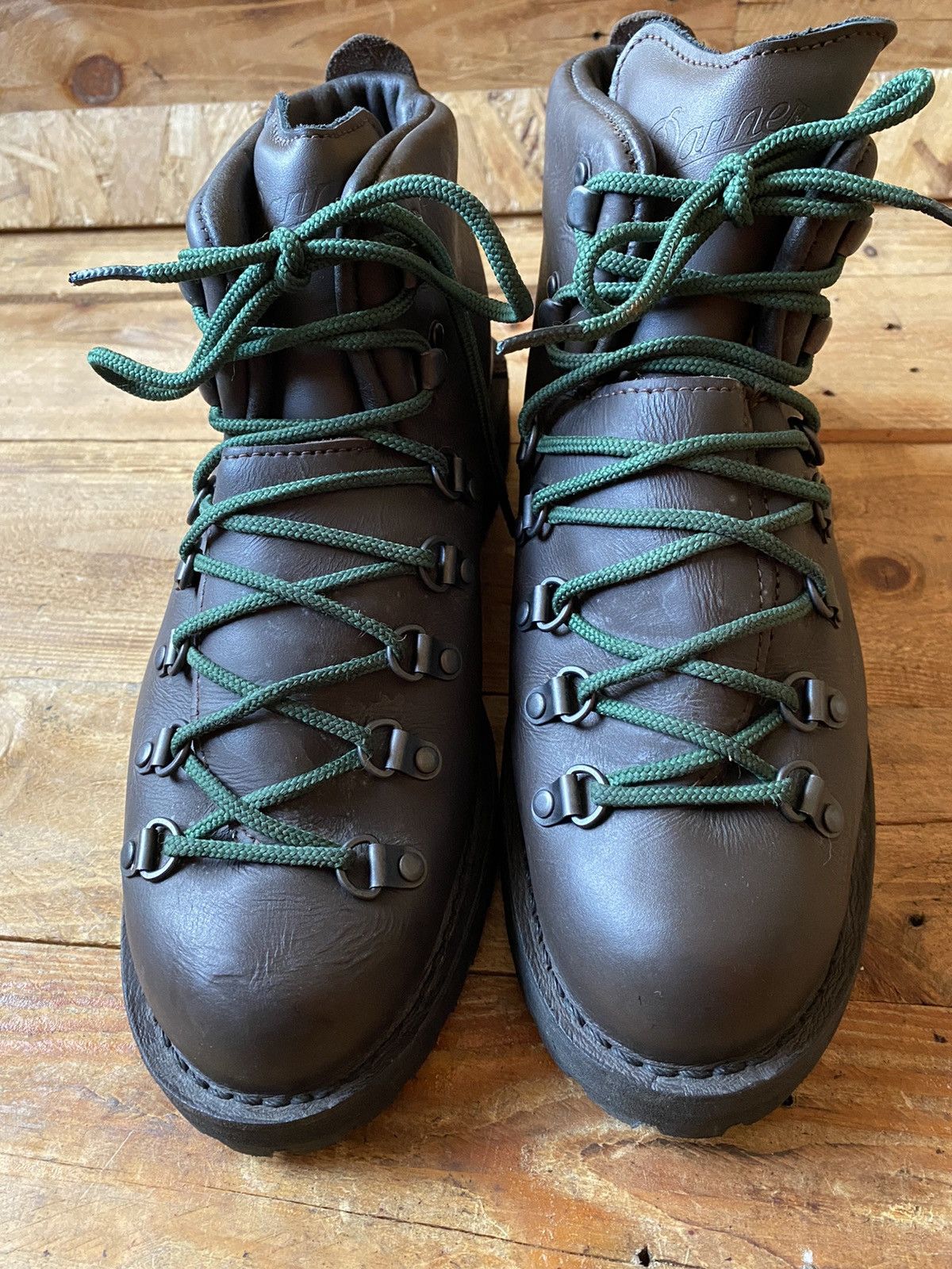 Danner Danner mountain light 2 hiking leather boots sz 8.5EE | Grailed