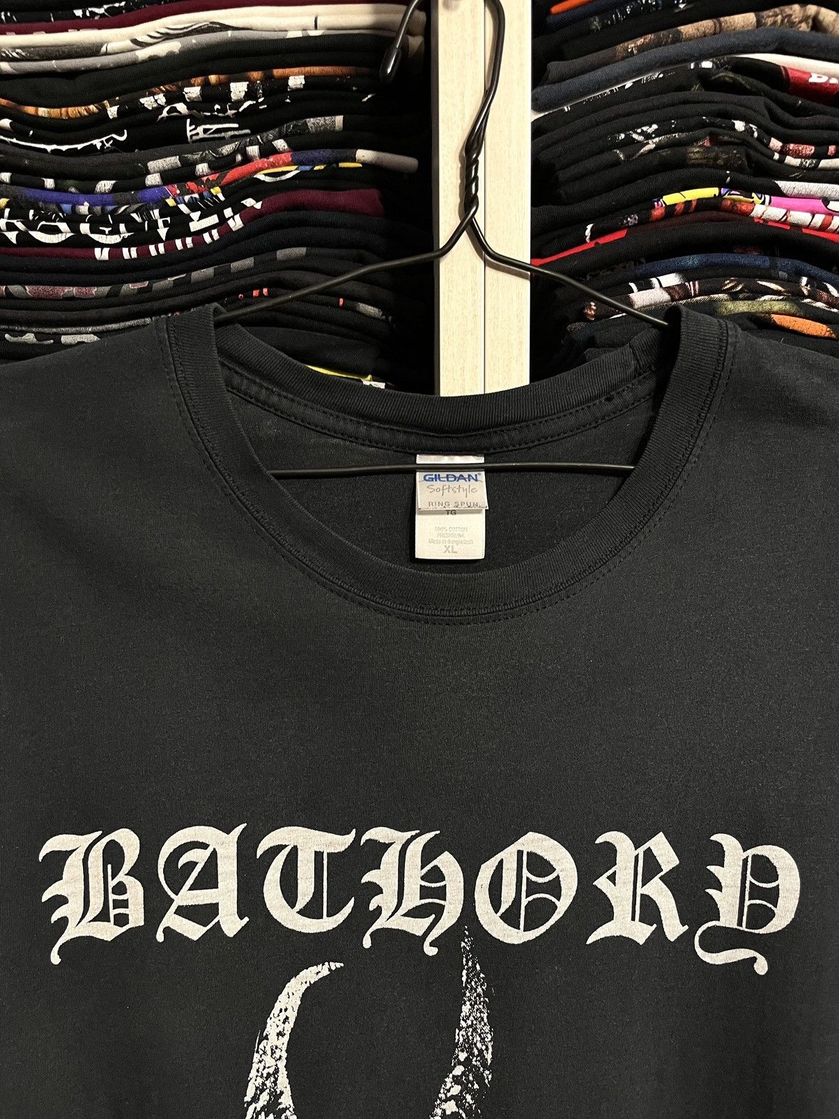 Band Tees Vintage 00s Bathory Goat Black Metal Band Faded T-Shirt Size US XL / EU 56 / 4 - 4 Thumbnail