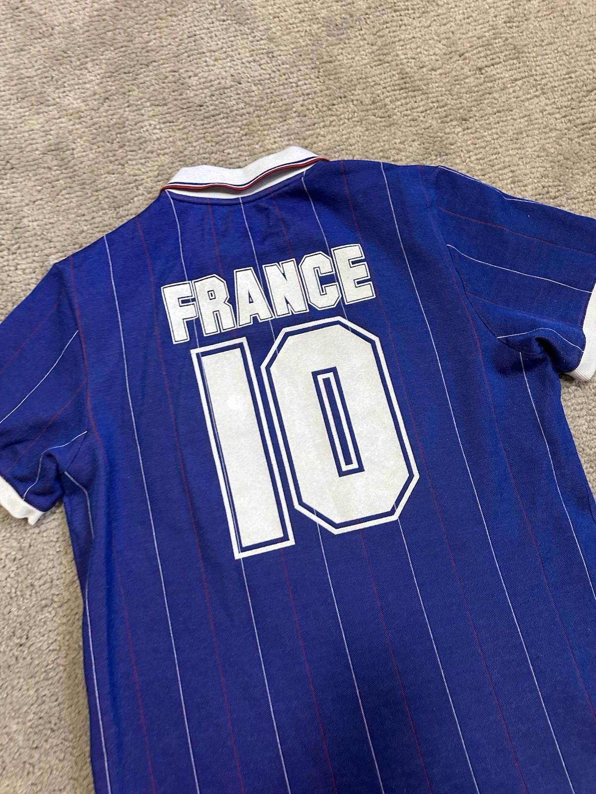 Adidas 1982 FRANCE #10 PLATINI RETRO FOOTBALL SHIRT SOCCER JERSEY Size US M / EU 48-50 / 2 - 8 Thumbnail